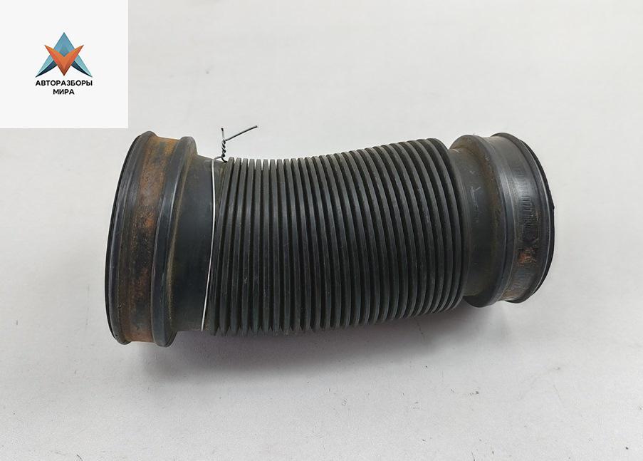 гофра инжектора Audi A6 4B/C5 1997, 2.4 л., бензин, МКПП, седан, 8D0129627 - фото №1