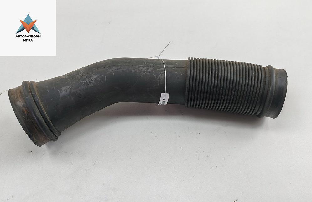 гофра инжектора Audi A4 B5 1995, 1.8 л., бензин, МКПП, седан, 058129627E - фото №1