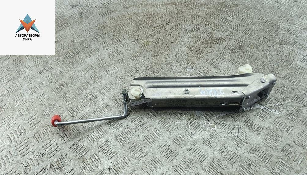 домкрат Mercedes-Benz C-Класс W203/S203/CL203 2001, 2.6 л., бензин, АКПП, серый, универсал, 2035830315 - фото №1