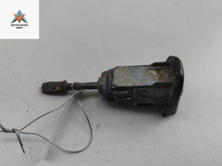 личинка дверного замка Volkswagen Passat B5 1999, 1.9 л., дизель, МКПП, чёрный, универсал, 3B0837167