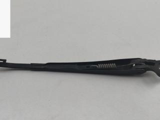 Щеткодержатель (поводок стеклоочистителя) задний Volkswagen Passat B5 1999, 1.8 л., бензин, МКПП, зелёный, универсал, 3B9955707