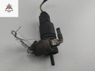 насос (моторчик) омывателя стекла Volkswagen Passat B6 2006, красный, универсал, 1K6955651