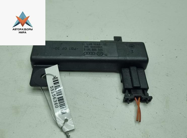 антенна Volkswagen Touareg 1 поколение 2004, 5.0 л., дизель, АКПП, чёрный, внедорожник 5 дв., 3D0909141E - фото №1