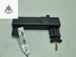 антенна Volkswagen Touareg 1 поколение 2004, 5.0 л., дизель, АКПП, чёрный, внедорожник 5 дв., 3D0909141E