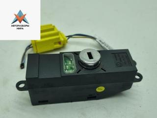 кнопка (выключатель) Volkswagen Touareg 1 поколение 2004, 5.0 л., дизель, АКПП, чёрный, внедорожник 5 дв., 7L6919211