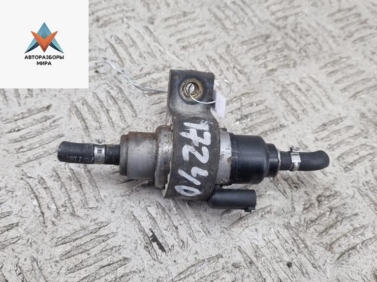 насос топливный Volkswagen Touareg 1 поколение 2004, 5.0 л., дизель, АКПП, чёрный, внедорожник 5 дв. - фото №1