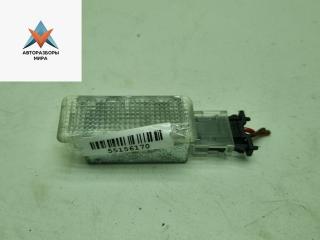 фонарь салона (плафон) Volkswagen Touareg 1 поколение 2004, 5.0 л., дизель, АКПП, чёрный, внедорожник 5 дв., 6L0947565