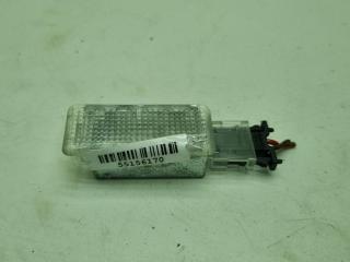 фонарь салона (плафон) Volkswagen Touareg 1 поколение 2004, 5.0 л., дизель, АКПП, чёрный, внедорожник 5 дв., 6L0947565