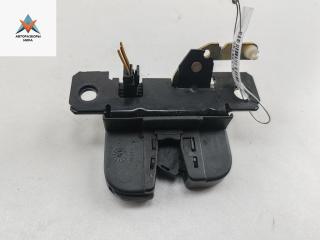 замок багажника Volkswagen Touareg 1 поколение 2004, внедорожник 5 дв., 7L6827505