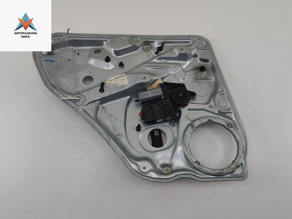 стеклоподъемник электрический задний левый Volkswagen Passat B5 1999, 1.9 л., дизель, МКПП, чёрный, универсал, 3B9839751AT - фото №1