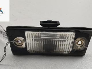подсветка номера Volkswagen Golf 4 поколение 1999, 1.9 л., дизель, МКПП, белый, универсал, 1J5943021