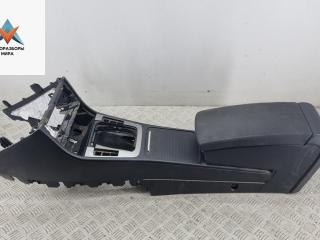 подлокотник Volkswagen Passat B6 2006, 2.0 л., дизель, МКПП, красный, универсал