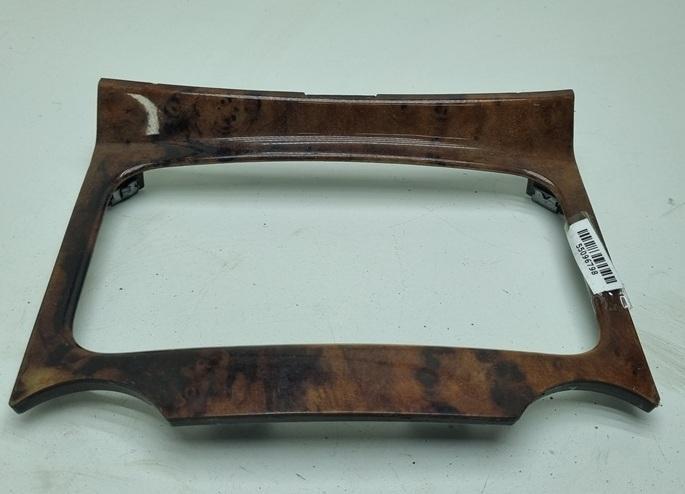 накладка декоративная Volkswagen Touareg 1 поколение 2004, 5.0 л., дизель, АКПП, чёрный, внедорожник 5 дв., 7L6863378 - фото №1
