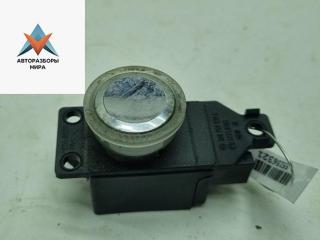 кнопка запуска двигателя Volkswagen Touareg 1 поколение 2004, 5.0 л., дизель, АКПП, чёрный, внедорожник 5 дв., 3D0959839C