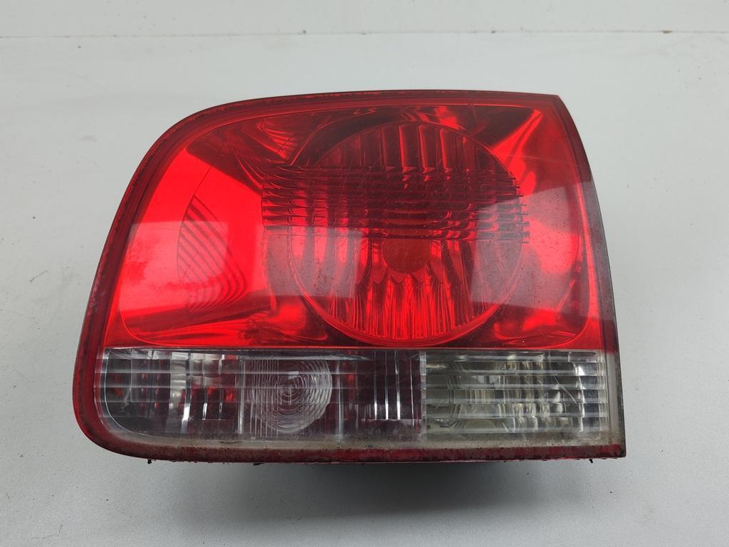 фонарь крышки багажника правый Volkswagen Touareg 2004, 5.0 л., дизель, АКПП, чёрный, внедорожник 5 дв., 7L6945094