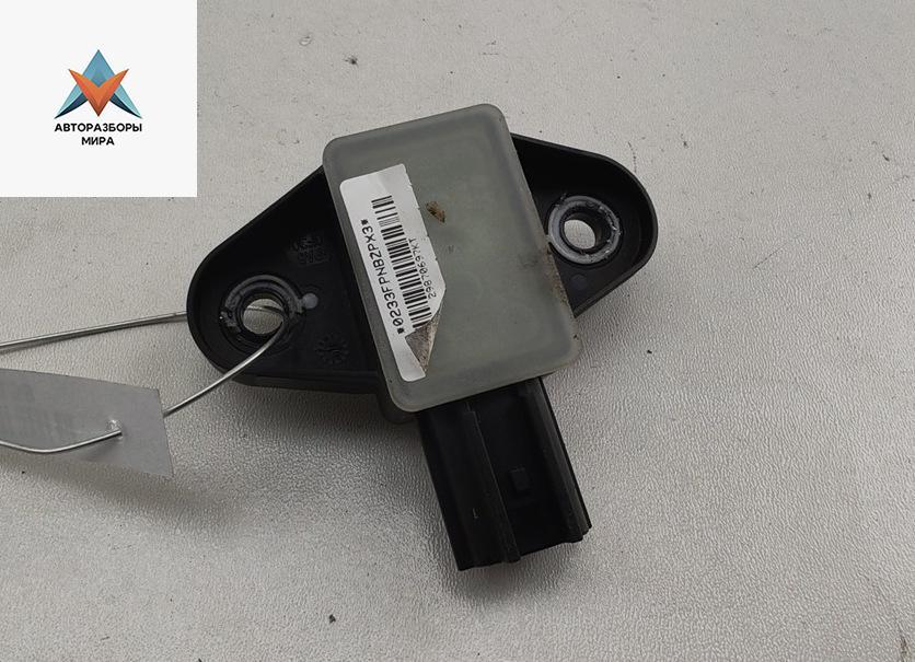 датчик AirBag Volkswagen Passat B6 2007, 2.0 л., дизель, МКПП, серый, универсал - фото №1