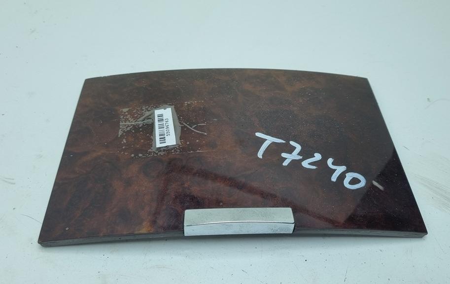накладка декоративная Volkswagen Touareg 2004, 5.0 л., дизель, АКПП, чёрный, внедорожник 5 дв., 7L686351