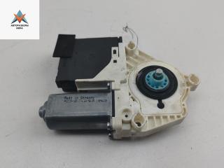 моторчик стеклоподъемника передний правый Volkswagen Passat B6 2006, 2.0 л., дизель, МКПП, красный, универсал, 1K0959792, 1K0959702