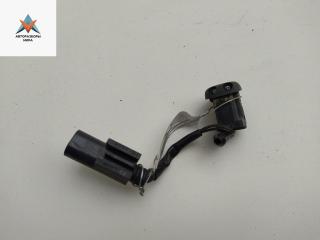 форсунка омывателя лобового стекла BMW 5 серия E39 [рестайлинг] 2003, 2.5 л., бензин, МКПП, чёрный, универсал, 8361039