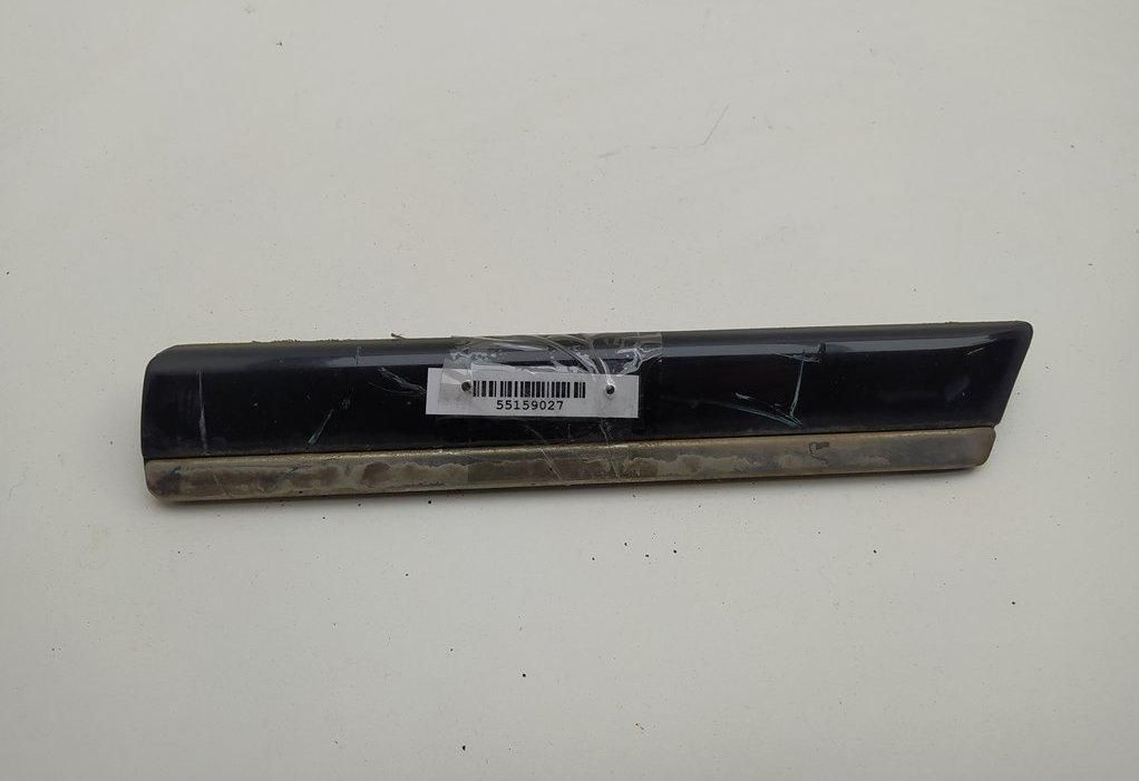 молдинг крыла BMW 5 E39 2003, 2.5 л., бензин, МКПП, чёрный, универсал, 7004028