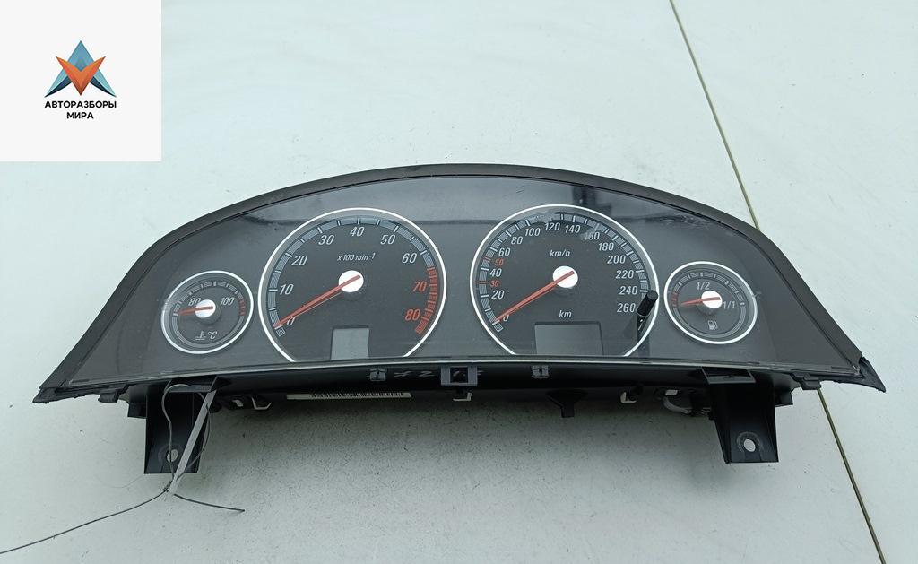 приборная панель Opel Vectra C 2004, 2.2 л., бензин, МКПП, серый, хетчбэк 5 дв., 13144229UE - фото №1