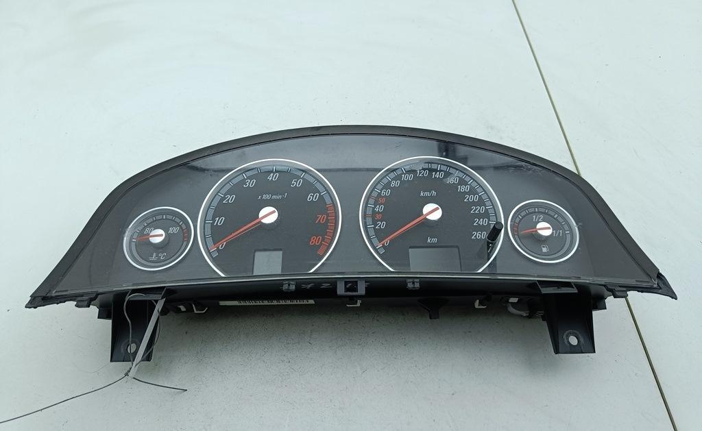 приборная панель Opel Vectra C 2004, 2.2 л., бензин, МКПП, серый, хетчбэк 5 дв., 13144229UE