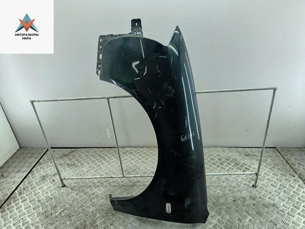 крыло переднее левое Audi A6 4B/C5 1999, 2.4 л., бензин, АКПП, зелёный, седан - фото №1