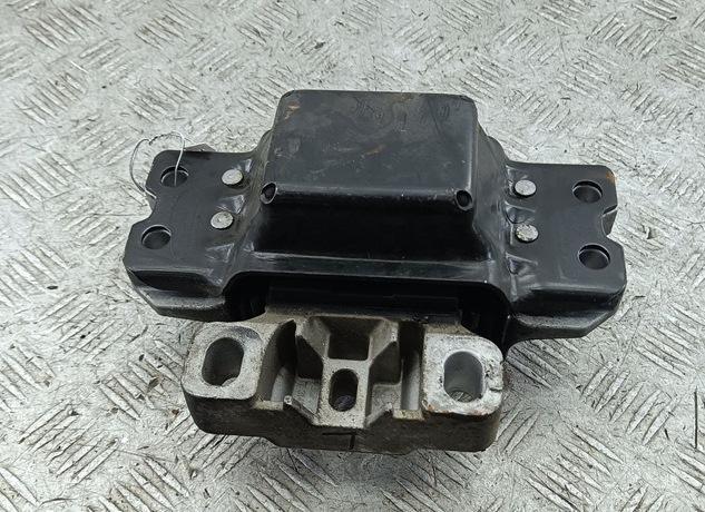 подушка крепления КПП Audi A3 8P 2003, 1.6 л., бензин, МКПП, серый, хетчбэк 3 дв., 1K0199555
