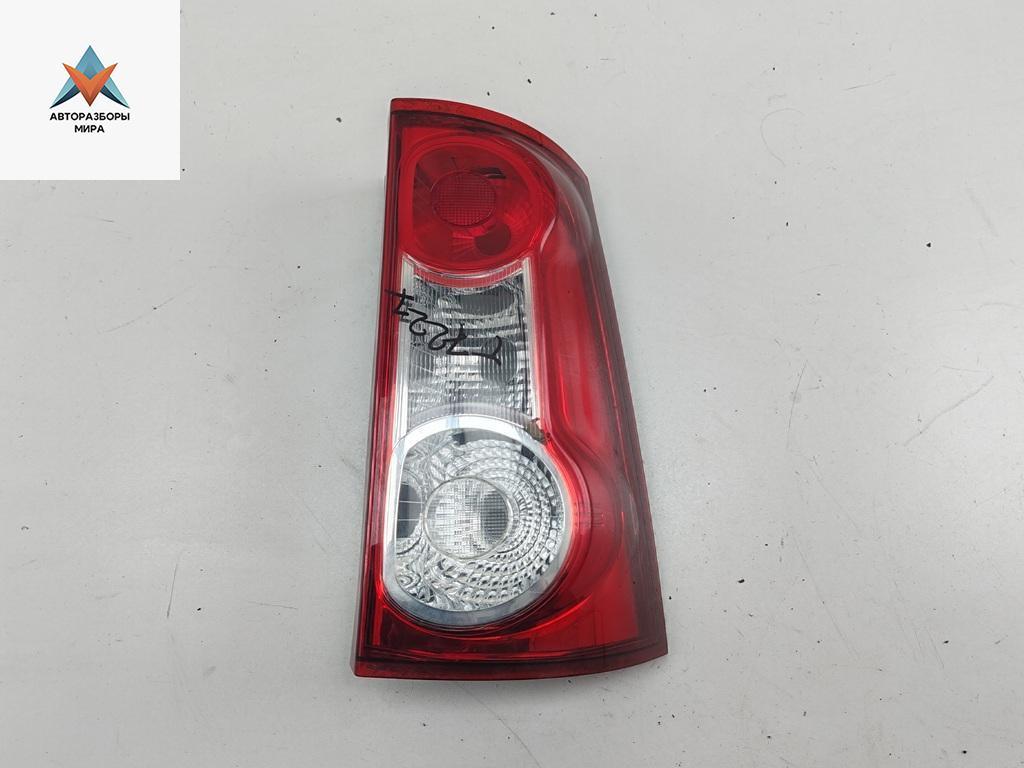 фонарь задний правый Dacia (Renault) Logan 2008, 1.4 л., бензин, МКПП, белый, универсал, 8200864610 - фото №1