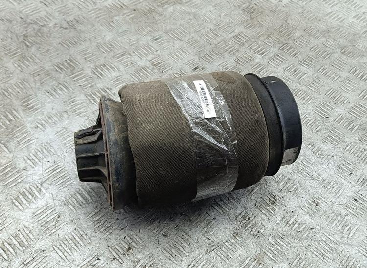 пневмоподушка Mercedes-Benz M-Class ML W164 2005, 3.0 л., дизель, АКПП, внедорожник 5 дв.