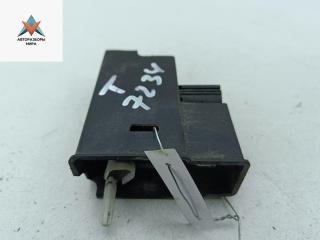 замок лючка топливного бака Ford Focus 2 поколение 2005, 1.6 л., i, бензин, МКПП, серый, хетчбэк 5 дв.