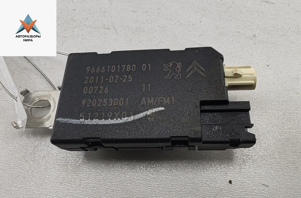 антенна Peugeot 508 1 поколение 2011, 2.0 л., дизель, МКПП, чёрный, универсал, 9666101780 - фото №1