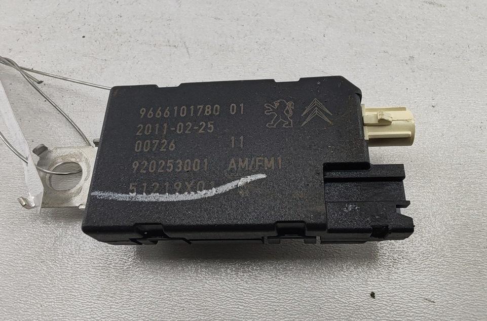 антенна Peugeot 508 2011, 2.0 л., дизель, МКПП, чёрный, универсал, 9666101780