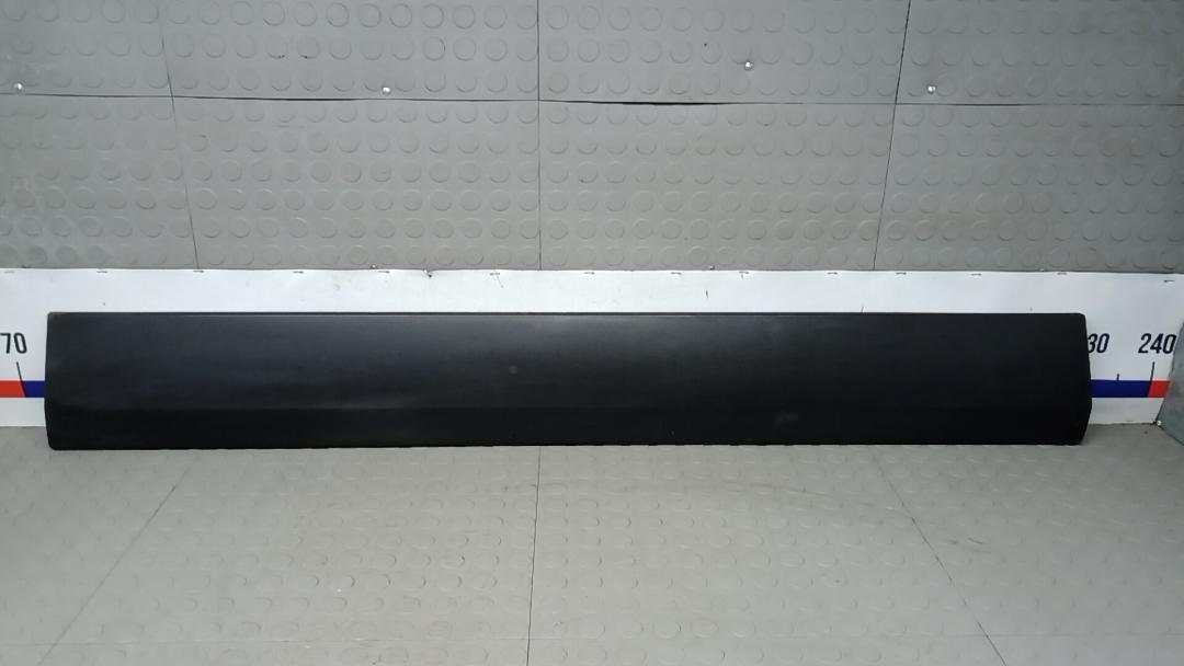 Молдинг двери сдвижной правой Volkswagen Crafter 1 поколение 2010, 2.5 л., D BlueTDI, дизель, МКПП, микроавтобус - фото №1