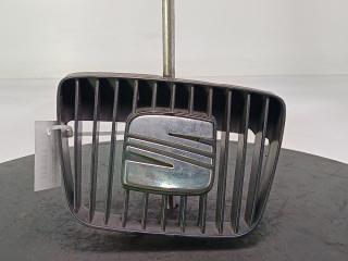 Заглушка (решетка) в бампер передний SEAT Ibiza 2 поколение [рестайлинг] 2000, цвет, 6K0853654D