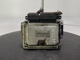 Блок управления двигателем Renault Megane 2 поколение 2002, Дизель 1.9, цвет, 8200199726