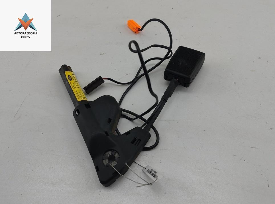 замок ремня безопасности Ford Mondeo 3 поколение 2002, 1.8 л., бензин, МКПП, серый, универсал, 1S71F61208BLYYGZ - фото №1