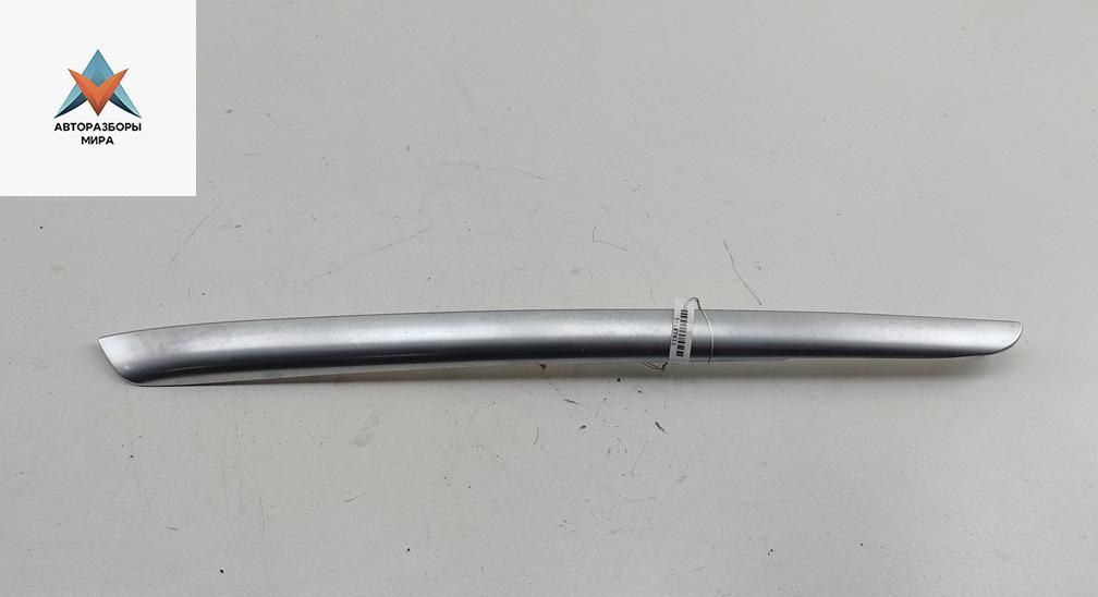 молдинг двери задней левой Mercedes-Benz M-Class ML W164 2005, 3.0 л., дизель, АКПП, чёрный, внедорожник 5 дв., 1647300722 - фото №1