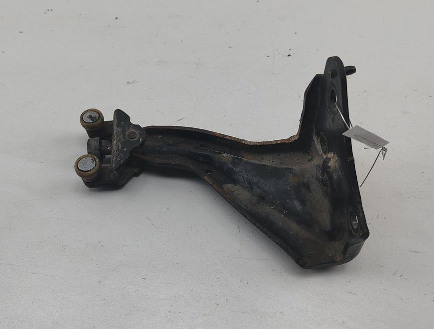 ролик двери сдвижной Peugeot Expert 2011, 2.0 л., дизель, МКПП, белый, фургон, 1498205080