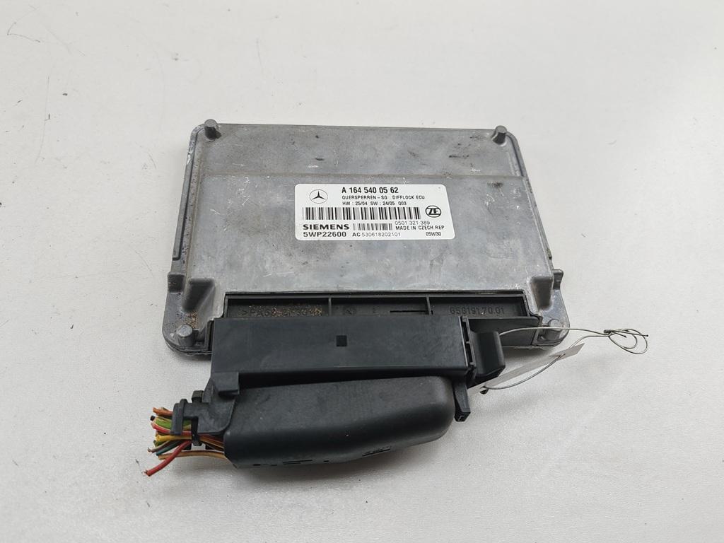 ЭБУ Mercedes-Benz M-Class ML W164 2005, 3.0 л., дизель, АКПП, чёрный, внедорожник 5 дв., 1645400562 - фото №1