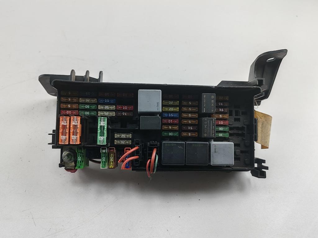 блок предохранителей Mercedes-Benz M-Class ML W164 2005, 3.0 л., дизель, АКПП, чёрный, внедорожник 5 дв., 1645400272