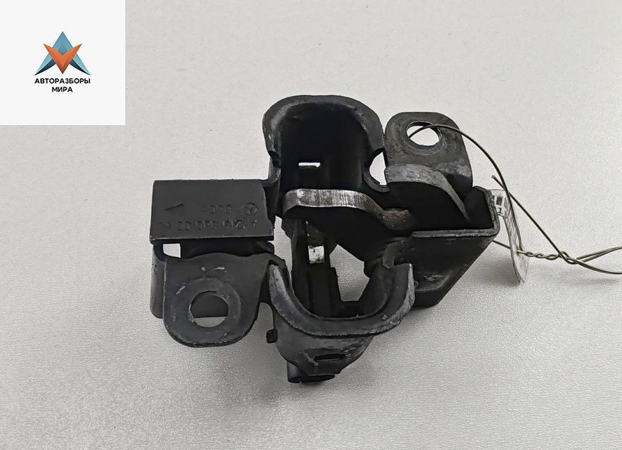 замок капота Mercedes-Benz M-Class ML W164 2005, 3.0 л., дизель, АКПП, чёрный, внедорожник 5 дв., 2198800060 - фото №1