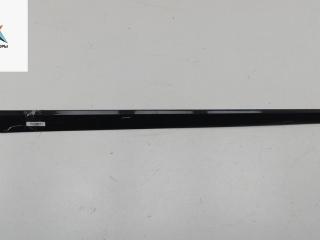 молдинг двери передней правой Mercedes-Benz M-Class ML W164 2005, 3.0 л., дизель, АКПП, чёрный, внедорожник 5 дв., 1646901462