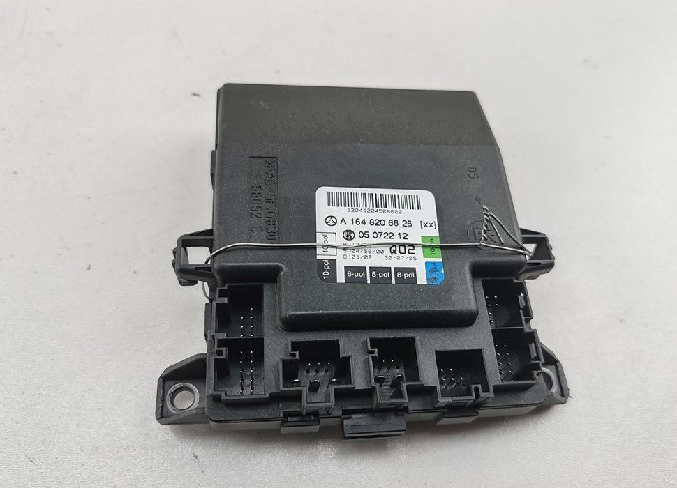 модуль управления двери Mercedes-Benz M-Class ML W164 2005, 3.0 л., дизель, АКПП, чёрный, внедорожник 5 дв., 1648206626 - фото №1