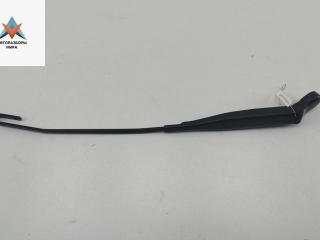 Щеткодержатель (поводок стеклоочистителя) передний Mercedes-Benz A-Класс W168 1998, 1.4 л., бензин, МКПП, синий, хетчбэк 5 дв., 1688200644