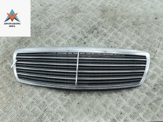 решетка радиатора Mercedes-Benz E-Класс W211/S211 2003, бежевый, универсал, 2118800283