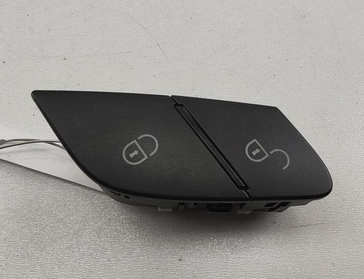 кнопка (выключатель) Mercedes-Benz M-Class ML W164 2005, 3.0 л., дизель, АКПП, чёрный, внедорожник 5 дв., 2518200910 - фото №1