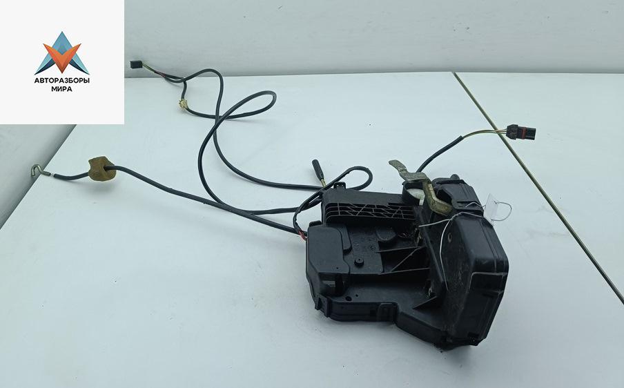 замок двери передней левой Mercedes-Benz C-Класс W203/S203/CL203 2002, 2.2 л., дизель, АКПП, синий, универсал - фото №1