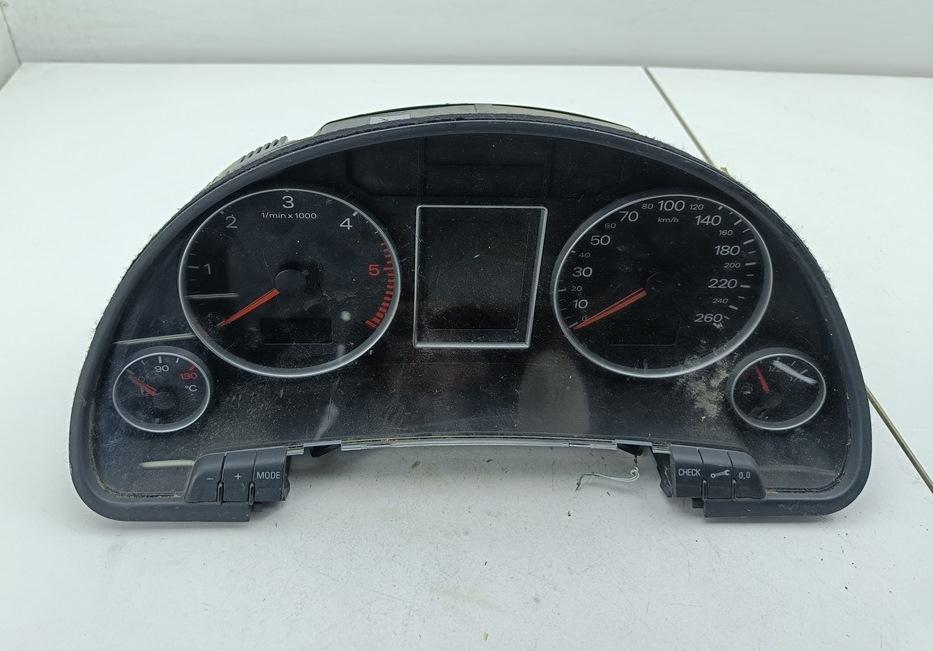 приборная панель Audi A4 B7 2005, 2.5 л., дизель, АКПП, серый, универсал, 0263626167