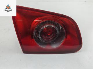 фонарь крышки багажника левый Volkswagen Passat B6 2006, 2.0 л., дизель, МКПП, красный, универсал, 0319381703